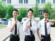 怎样考高铁乘务员 应聘高铁乘务员的要求是什么